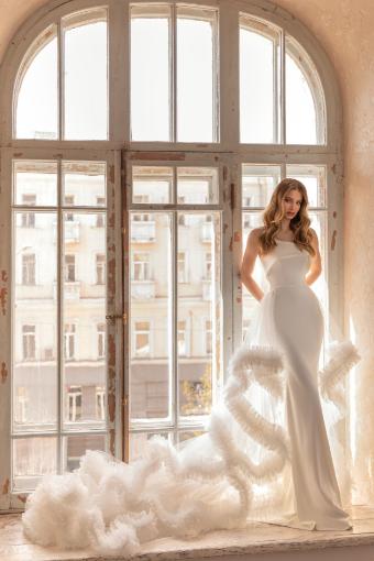 Eva Lendel #Pretty Dress #1 default thumbnail